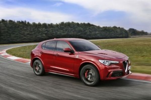 Alfa-Romeo_Stelvio