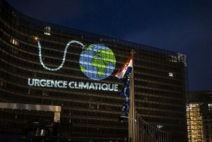 Projection for climate on European Commission